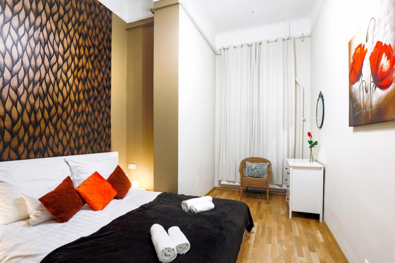 Orangehomes Kalvin Sq 2 Bedroom Apartment Budapest Bagian luar foto